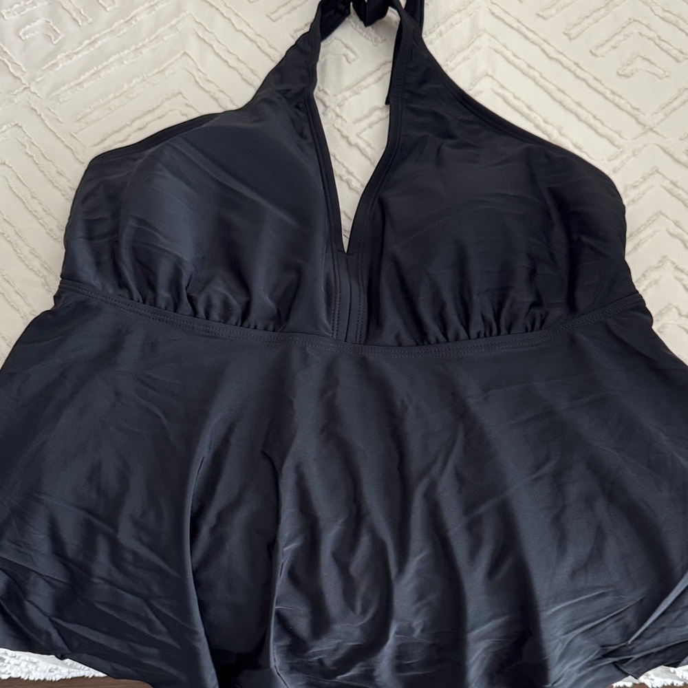 Elegant Black Halter Neck Swimwear